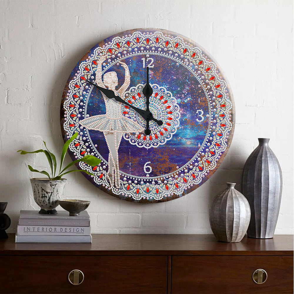 Relógio de ferro com pintura de diamante